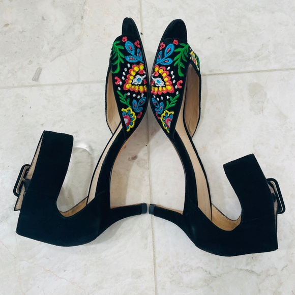 PELLE MODA {6M} Sandal Heels Embroidered FloralBlack Suede Open Toe Kitten Heel - Picture 8 of 10